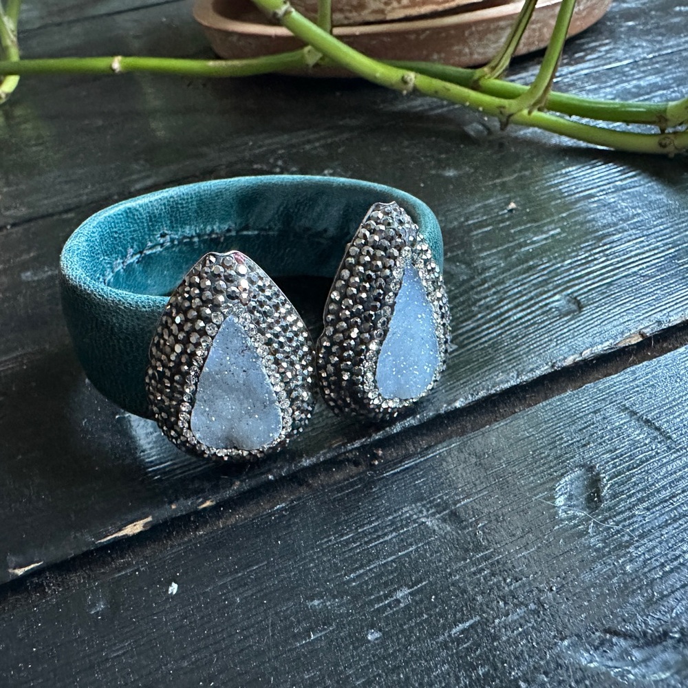 Sterling Silver druizzy stone leather cuff bracelet